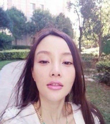 ��С�ɹ���ı�ָ���ݺۼ��� �������ѳ����ں�