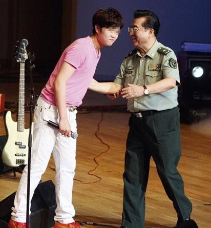 ����һ����˫��(����ͼ)