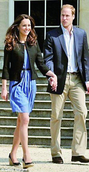 ZARAŮ�ϰ�ͻ������Ѫȥ�� ϵ��������һŮ����