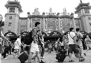 ��ɫ�Ҵң��˳�����������ס���ǻؼ�̽�׵ĽŲ�����ϯ��Ӱ���� ����/��